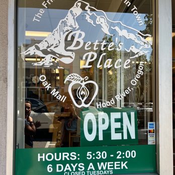 Bette's Place - Breakfast & Brunch Near Me - Hood River, Oregon