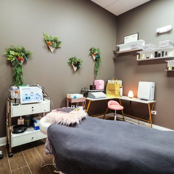 Absolute Integrated Med Spa - Medical Spas Near Me - Naperville, Illinois