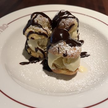 Bistro Monadnock - Profiteroles! - French Near Me - Chicago, Illinois Bistro Monadnock - Profiteroles! - French Near Me - Chicago, Illinois