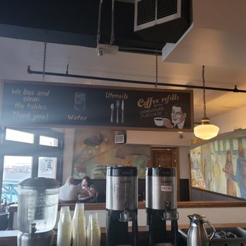 Lowell's Restaurant - American Near Me - Seattle, Washington Lowell's Restaurant - American Near Me - Seattle, Washington