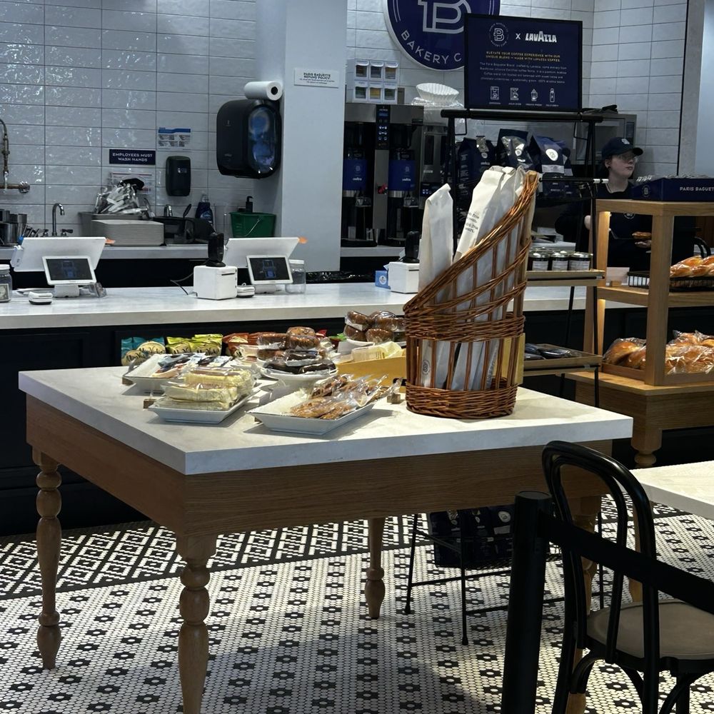 Paris Baguette - Coffee & Tea Near Me - Mt. Pleasant, South Carolina Paris Baguette - Coffee & Tea Near Me - Mt. Pleasant, South Carolina