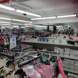 Shopper's World - Girls and kids shoes