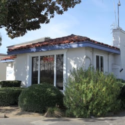 Sherry Han Yoga - Outside view of the studio
