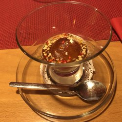 Kathmandu - Nachspeise 1: In Zuckersirup eingelegtes Quarkbällchen