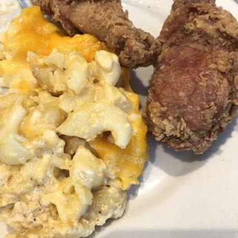 Southern Cafe - Drumsticks and Mac and cheese - Soul Food Near Me - Oakland, California Southern Cafe - Drumsticks and Mac and cheese - Soul Food Near Me - Oakland, California