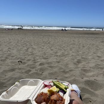 Hook Fish - Poke on the beach - Seafood Near Me - San Francisco, California Hook Fish - Poke on the beach - Seafood Near Me - San Francisco, California