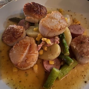 Newbolds Food & Libations - Scallop Entree with Andouille Sausage, Corn and Potatoes - American Near Me - Jenkintown, Pennsylvania Newbolds Food & Libations - Scallop Entree with Andouille Sausage, Corn and Potatoes - American Near Me - Jenkintown, Pennsylvania