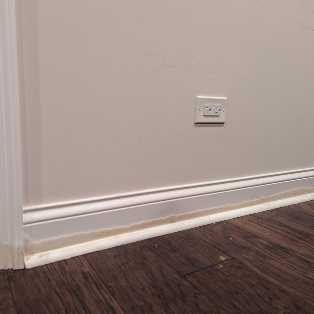 Water damage to walls from sitting water Water damage to walls from sitting water