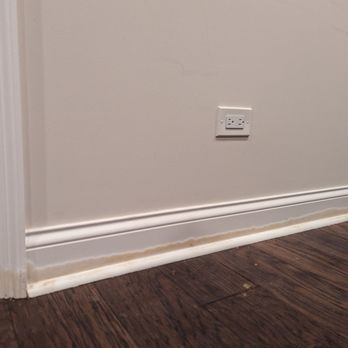 High Fidelity Property Management - Water damage to walls from sitting water - Property Management Near Me - Chicago, Illinois High Fidelity Property Management - Water damage to walls from sitting water - Property Management Near Me - Chicago, Illinois
