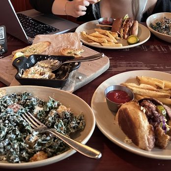 Tavern Hall - Kale Salad, Spicy Chicken Sando, Dungeness Crab & Artichoke Dip - New American Near Me - Bellevue, Washington Tavern Hall - Kale Salad, Spicy Chicken Sando, Dungeness Crab & Artichoke Dip - New American Near Me - Bellevue, Washington