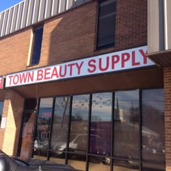 Town Beauty Supply - Front
