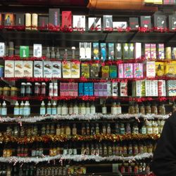 831 Smoke Shop - Nice selection