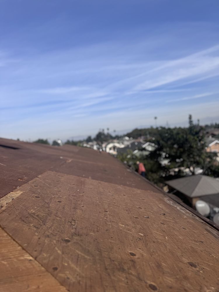 Slide of J R Roofing Services