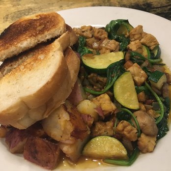 Redwood Cafe - American Near Me - Cotati, California