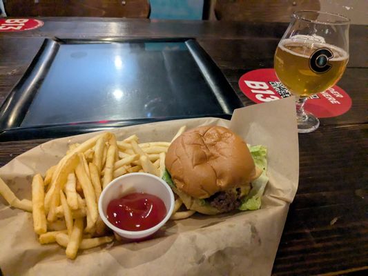 The Monkey Barrel by null