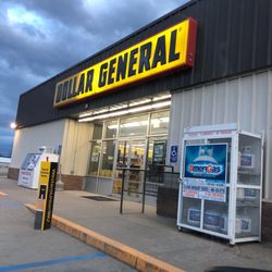 Dollar General - Front of store