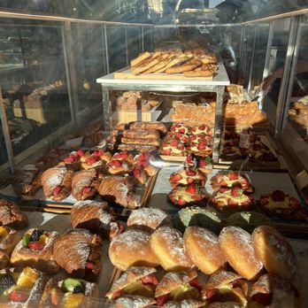 Paris Baguette - Bakeries Near Me - Los Angeles, California Paris Baguette - Bakeries Near Me - Los Angeles, California