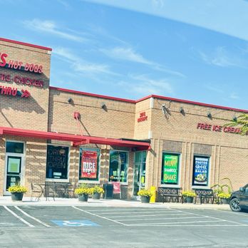 Photo's Hotdogs - Outside - Hot Dogs Near Me - Palatine, Illinois Photo's Hotdogs - Outside - Hot Dogs Near Me - Palatine, Illinois
