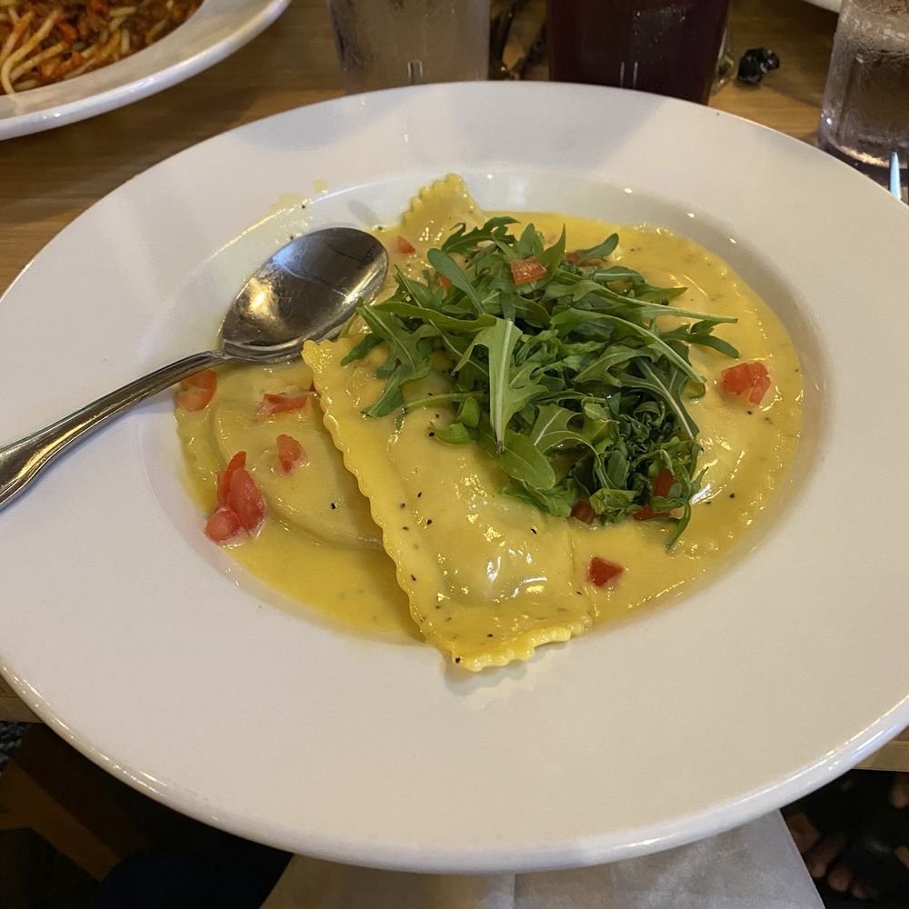 Fabiani's - Lobster raviolis with lillkoi cream - Italian Near Me - Kihei, Hawaii Fabiani's - Lobster raviolis with lillkoi cream - Italian Near Me - Kihei, Hawaii