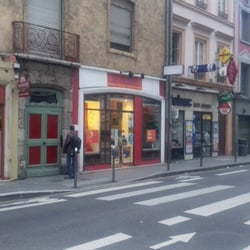 Le Cristal - La devanture, grande rue de la Guillotière