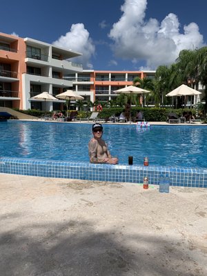 Secrets Aura Cozumel by null