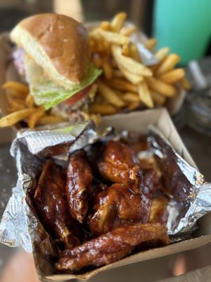 Marathon Burger by null