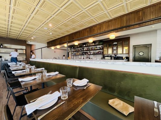 Mother Pizzeria by null