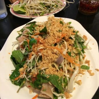 Cafe Hoang - Spicy duck salad- perfect flavors! - Vietnamese Near Me - Chicago, Illinois