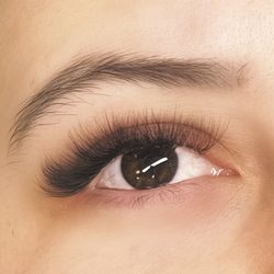 Sexy Wink By Eralba - Natural Volume