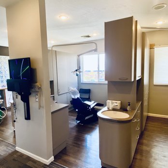 Reve W Chaston, DDS - Layton Implants - Treatment Rooms - Periodontists Near Me - Layton, Utah Reve W Chaston, DDS - Layton Implants - Treatment Rooms - Periodontists Near Me - Layton, Utah