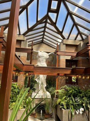 Frank Lloyd Wright's Martin House by null