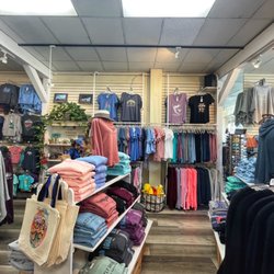 The T-Shirt Company - Inside