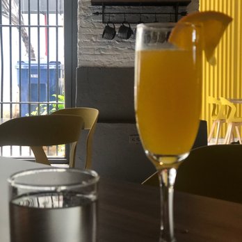Kaffe Haus - Mango Mimosa - Breakfast & Brunch Near Me - San Juan, Puerto Rico