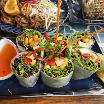 Chiang Rai Thai Kitchen and Bar - Thai fresh rolls - Thai Near Me - Markham, Ontario