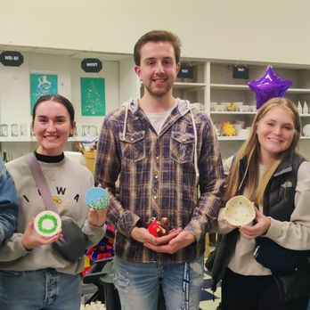 Maker's Club - Paint-Your-Own Pottery Near Me - Dubuque, Iowa