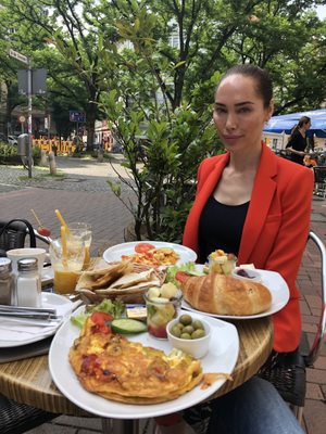 Café Lulu by null