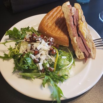 Smoked ham and cheese sandwich