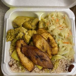 Tropical Delight - Curry Chicken Platter Lunch Special