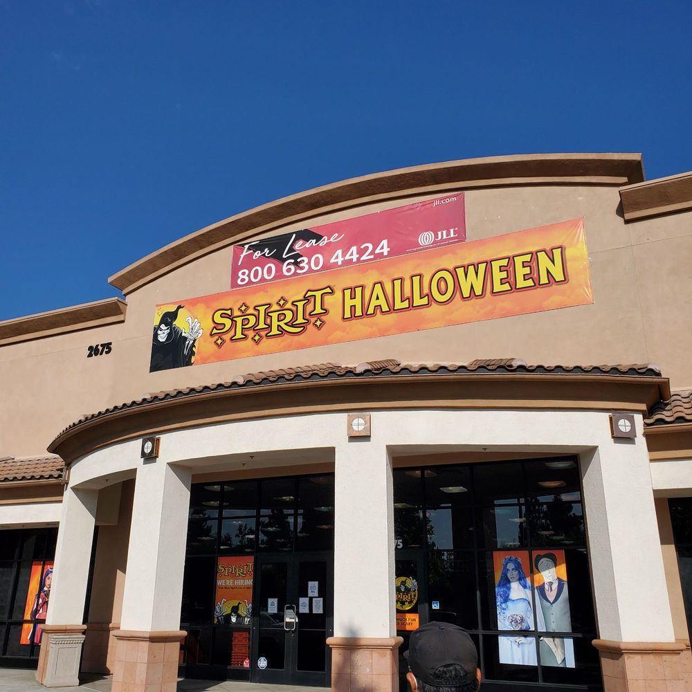 Thousand Oaks Halloween Stores Prices Hours - 3lo2t19