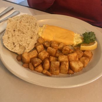 Wooden Spoon Eatery - Scrambled Eggs with Cheese, Sausage and Home Fries. - Wine Bars Near Me - Surfside Beach, South Carolina Wooden Spoon Eatery - Scrambled Eggs with Cheese, Sausage and Home Fries. - Wine Bars Near Me - Surfside Beach, South Carolina