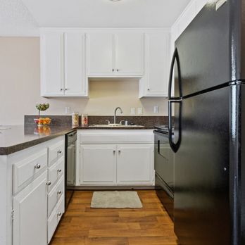 Terramonte Apartment Homes - Kitchen at Terramonte Apartment Homes - Apartments Near Me - Pomona, California Terramonte Apartment Homes - Kitchen at Terramonte Apartment Homes - Apartments Near Me - Pomona, California