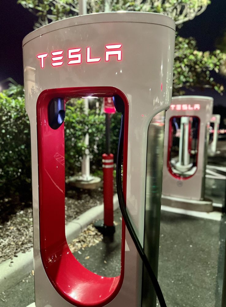 TESLA SUPERCHARGER WAWA Updated April 2024 5910 Central Florida