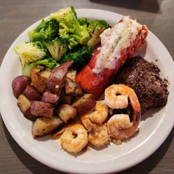 Babe's Riverfront Bar & Grill
