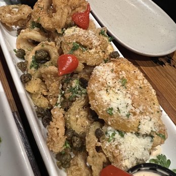 Ashling Kitchen and Bar - Fried Point Judith Calamari Plate - New American Near Me - Crofton, Maryland Ashling Kitchen and Bar - Fried Point Judith Calamari Plate - New American Near Me - Crofton, Maryland