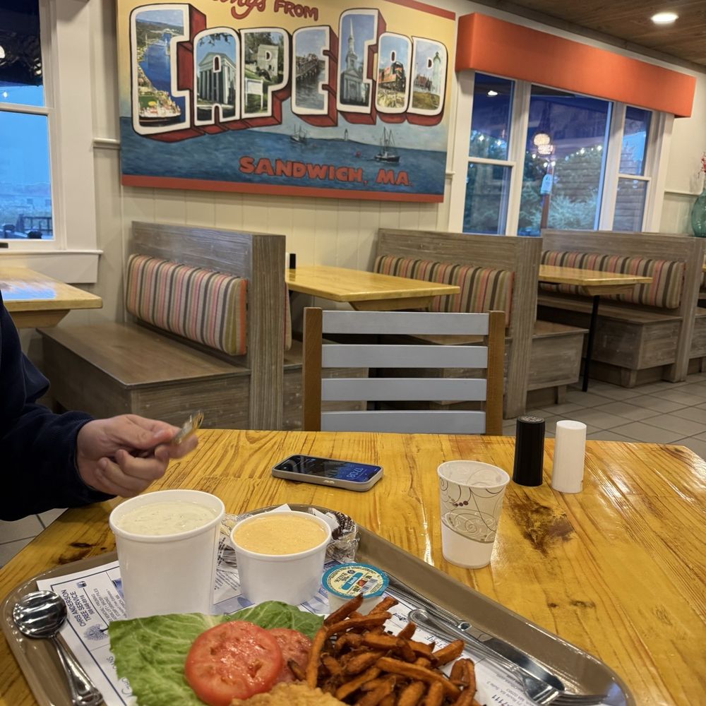 Seafood Sam's - Fried chicken sandwich, sweet potato fries, clam chowder - Seafood Near Me - Sandwich, Massachusetts Seafood Sam's - Fried chicken sandwich, sweet potato fries, clam chowder - Seafood Near Me - Sandwich, Massachusetts