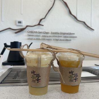 Chicha Sanchen - Orange Lemon Pouchong Tea + Osmanthus Mango - Bubble Tea Near Me - Chandler, Arizona Chicha Sanchen - Orange Lemon Pouchong Tea + Osmanthus Mango - Bubble Tea Near Me - Chandler, Arizona