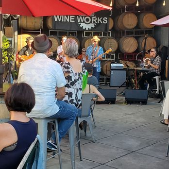 La Mesa Wine Works - Wine Tasting Room Near Me - La Mesa, California