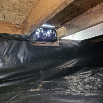 Advanced Insulation System - Crawlspace vent fan attached to humidistat - Insulation Installation Near Me