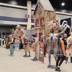 Nickel City Con - 7 Gates haunted house set up