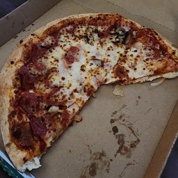 Papa Johns Pizza - The cold uncut supposedly THICK CRUST pizza - Pizza Near Me - Wytheville, Virginia Papa Johns Pizza - The cold uncut supposedly THICK CRUST pizza - Pizza Near Me - Wytheville, Virginia
